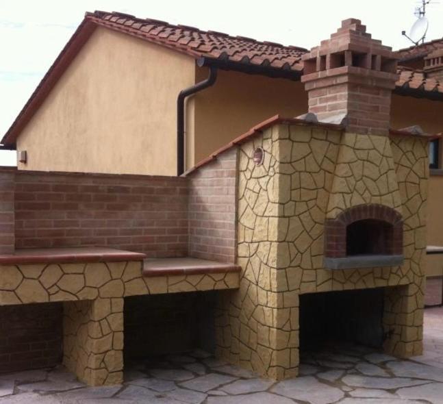Podere Ghiole มอนเตสแปร์โตลิ ภายนอก รูปภาพ