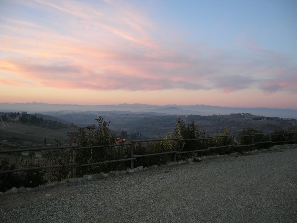 Podere Ghiole มอนเตสแปร์โตลิ ภายนอก รูปภาพ